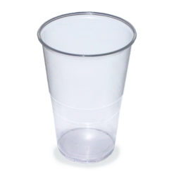Plastové poháre priehľadné